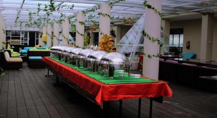 The Belagri Hotel y Convention Sorong Exterior foto