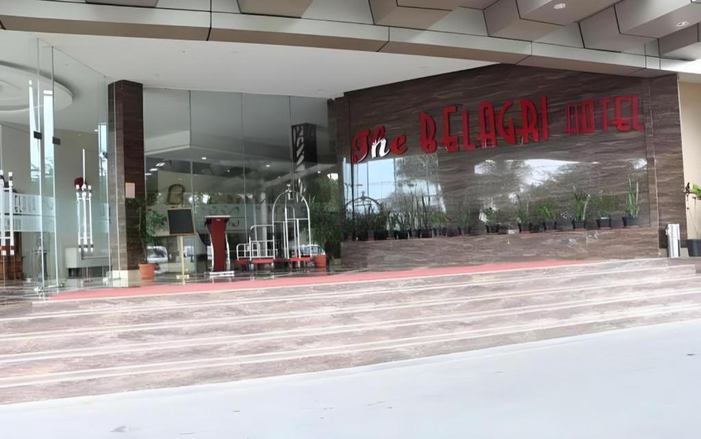 The Belagri Hotel y Convention Sorong Exterior foto